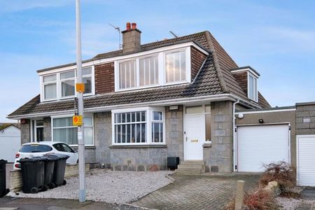 24 Braeside Place, AB15 7TU, Aberdeen - Photo 3