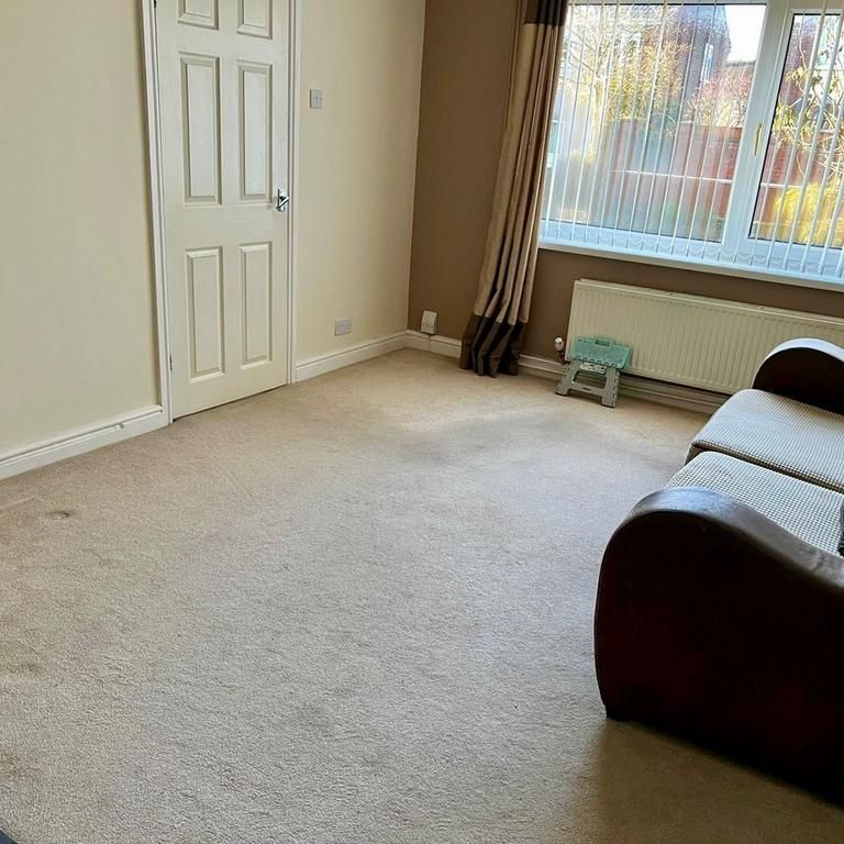 3 bedroom detached house to rent - Photo 1