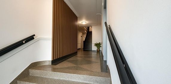 3 1/2 (1 bdrm) Hampstead area - Photo 2