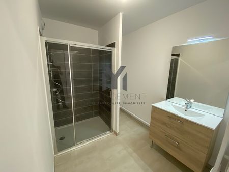 Location Appartement 2 pièces 43m² AIX EN PROVENCE 90ème - Photo 4