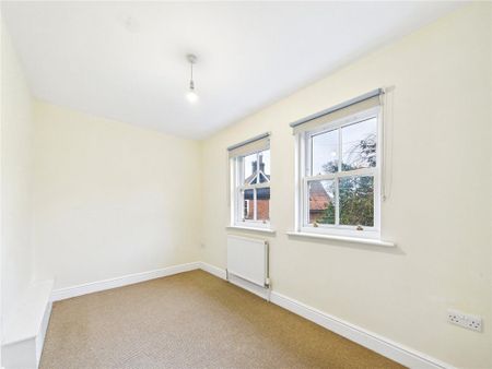 2 bedroom terraced house to rent - Photo 3