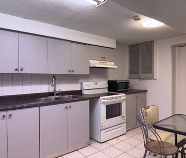 For Lease - 28 Conlins Road, Toronto, Ontario - Photo 5