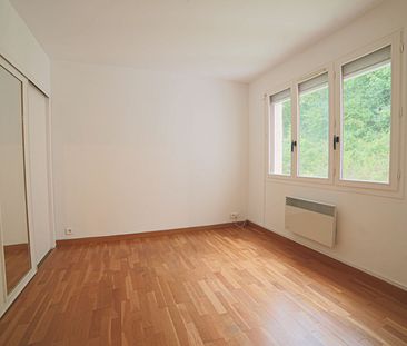Location Appartement 3 pièces 66m² DEVILLE LES ROUEN 76250 - Photo 3