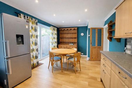 3 bedroom house to rent - Photo 3