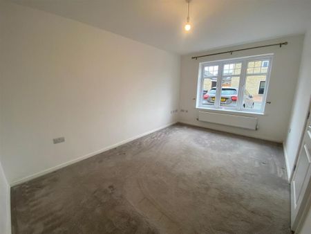 3 bedroom terraced house to rent - Photo 5