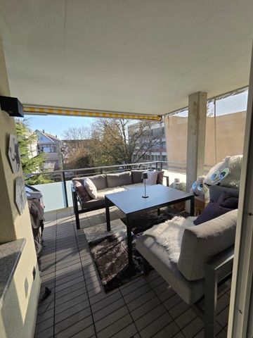 Wunderschöne 4.5-Zimmerwohnung im Eigentumsstandard mit Cheminée an sehr ruhiger und südlicher Lage - Photo 3