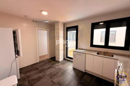 Piso en alquiler en Calle de José Cobo Aguirre - Photo 4