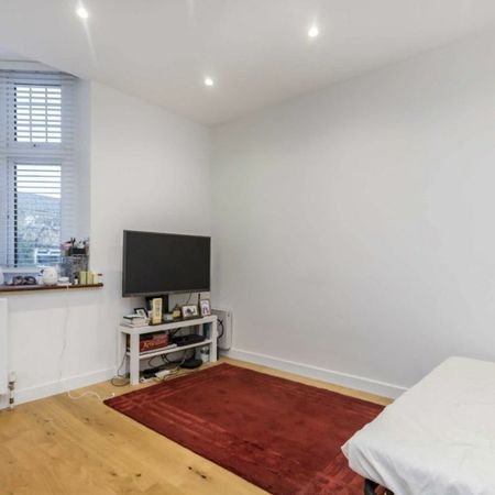 Tower Road, TW1, London - Photo 3