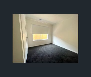 Brand New Family Home!!!! - Photo 2