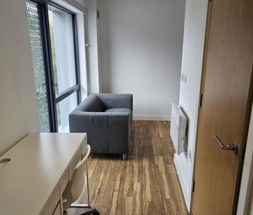 Frederick Road, Salford - Photo 6