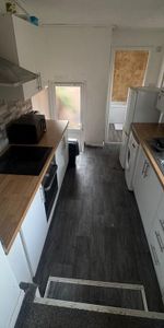 5 bedroom house to rent - Photo 3