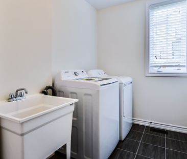 For Lease - 104 Frederick Wilson Avenue, Markham, Ontario - Photo 1