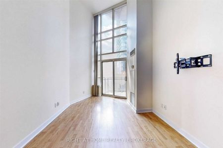 For Lease - 255 Richmond Street Unit# 406, Toronto, Ontario - Photo 3