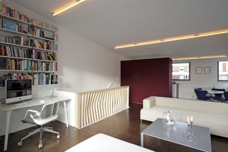 Architect Designed Duplex 2 Bedroom Penthouse to let in in Kings Cross - Photo 2