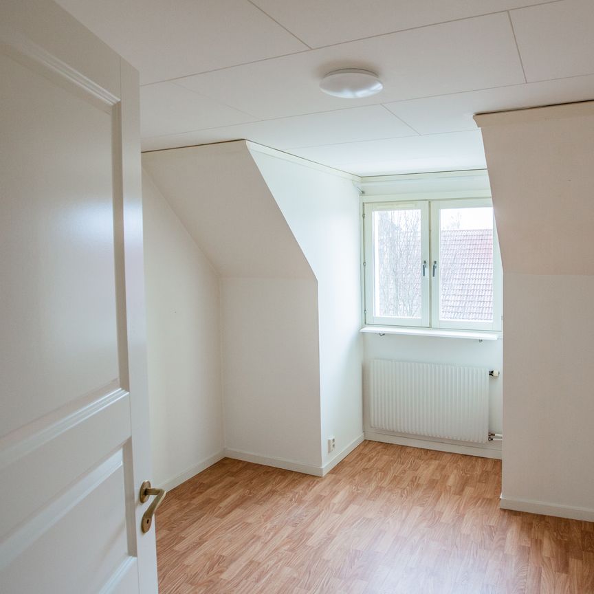 Sotvretsvägen, Skinnskatteberg - Photo 1