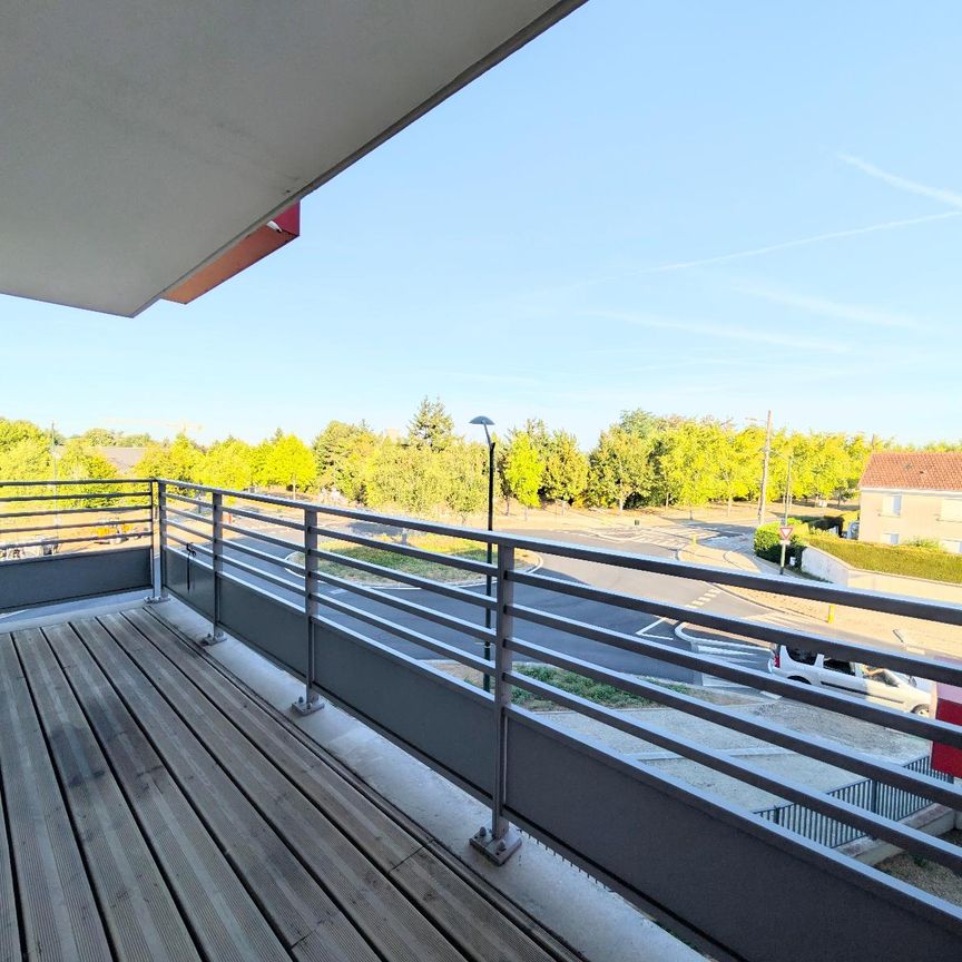 Location appartement 3 pièces 60.7 m2 à Tours - Photo 1