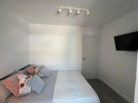 Piso de alquiler en N/a, Aluche - Photo 3