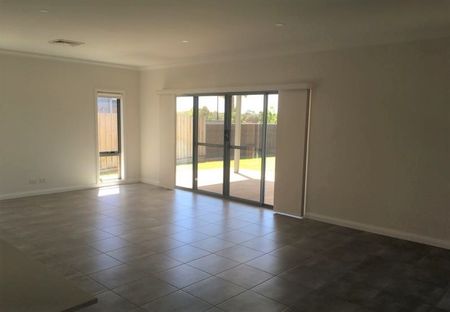 2 Seagull Close, Mildura VIC 3500 - Photo 4