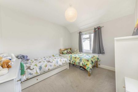 3 bedroom terraced house to rent - Photo 4