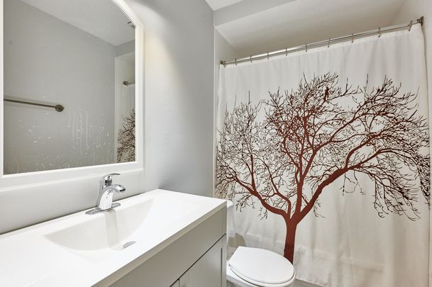 For Lease - 572 Runnymede Road Unit# 1, Toronto, Ontario - Photo 1