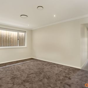 37 The Hermitage Way, Gledswood Hills, NSW 2557 - Photo 2