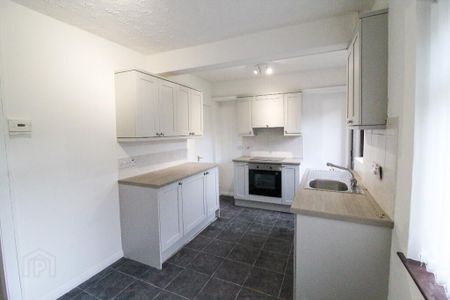 20 Arran Avenue, Ballymena, BT42 4AW - Photo 2