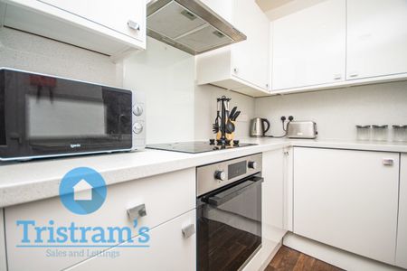 1 bed Shared House for Rent - Photo 2