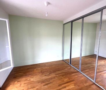 Apartment - Photo 2