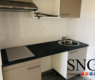 T2 AVEC BALCON ET PARKING - Photo 4