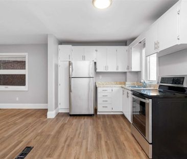 For Lease - 1939 Davenport Road Unit# Main, Toronto, Ontario - Photo 2