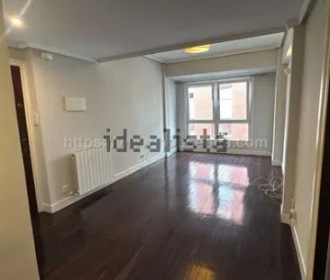 Alquiler de piso en Kale Barria - Photo 2