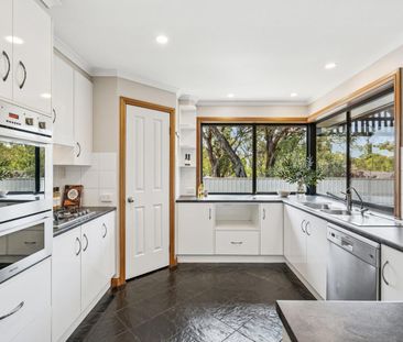 Wonderful lifestyle in Craigburn Farm. - Photo 3