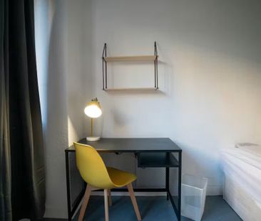 Carrer de l'Almudí, Valencia, Valencian Community 46003 - Foto 3