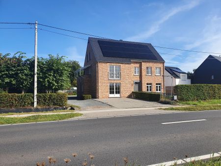 Recent appartement met 2 ruime slaapkamers te OLV Olen (domiciliëring niet mogelijk) - Photo 2