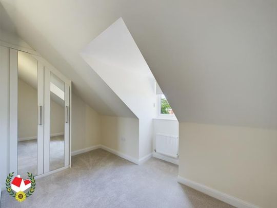 Williams Crescent, Yate, Bristol - Photo 1