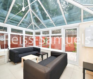 5 bedroom terraced house to rent - Photo 3