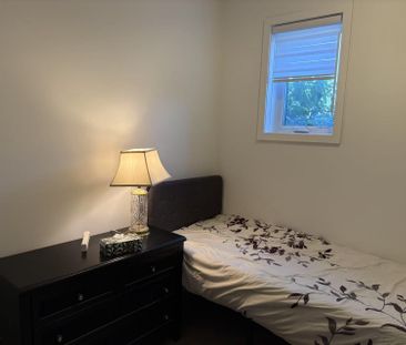 For Lease - 72 Hooyo Terrace Unit# Room 2, Toronto, Ontario - Photo 2