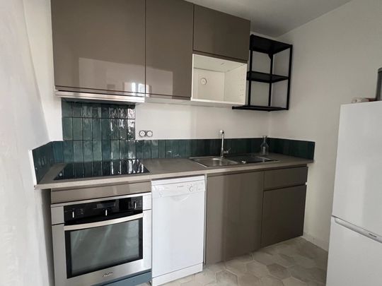 Location Appartement 2 pièces 44m² GRASSE 06130 - Photo 1