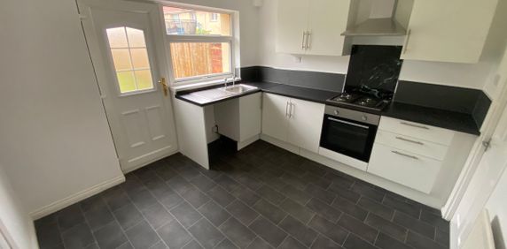 3 bed terraced house to rent in Braid Crescent, Billingham, TS23 - Photo 2