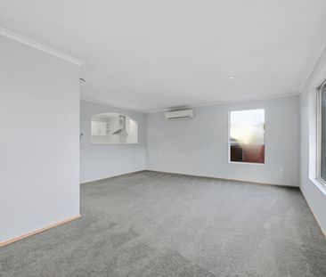 Quiet Convenience on Cambridge - Photo 3