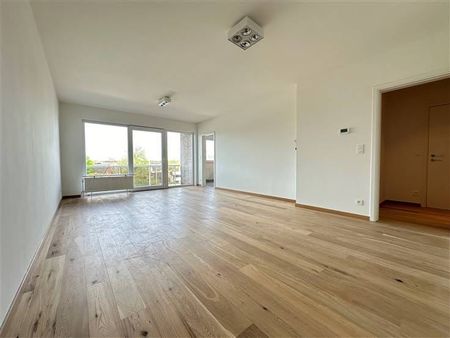 Appartement te huur - Foto 5