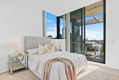 Sun-Drenched North-East Facing 3-Bedroom Plus Study Penthouse - Photo 1