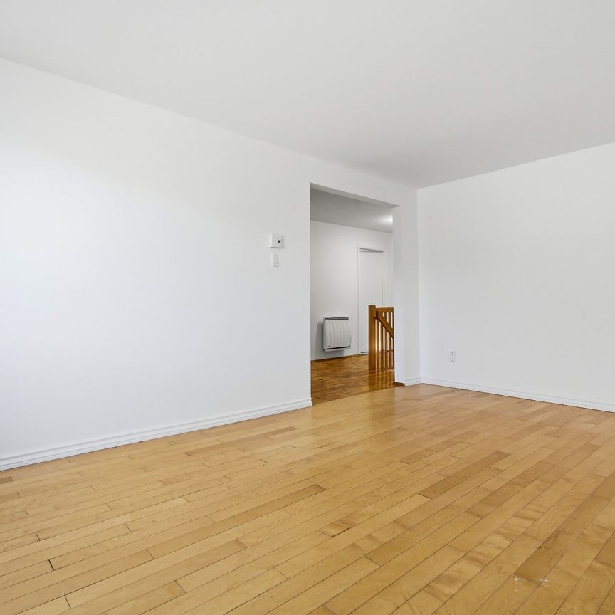 Appartement - 755 Rue Louise - Photo 1