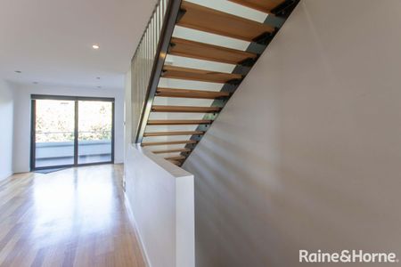 24 Leven Avenue, Docklands, VIC 3008 - Photo 2