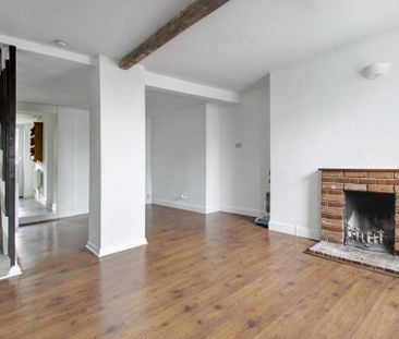 2 bedroom cottage to rent - Photo 2