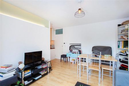 1 bedroom detached house to rent - Photo 3