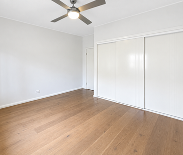 Modern 3 Bedroom Home in Lake Munmorah - Photo 2