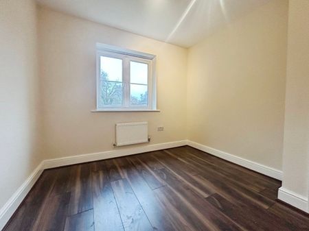 Skomer Island Way, CAERPHILLY - Photo 2