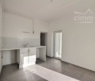 APPARTEMENT F5 avec terrasse et garage LE TEIL - Photo 2