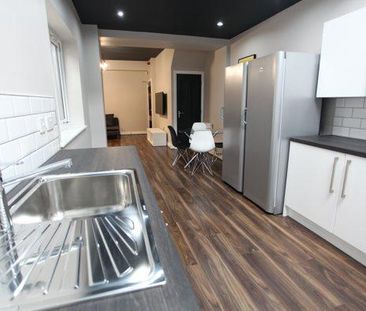 5 bedroom terraced house to rent - Photo 6